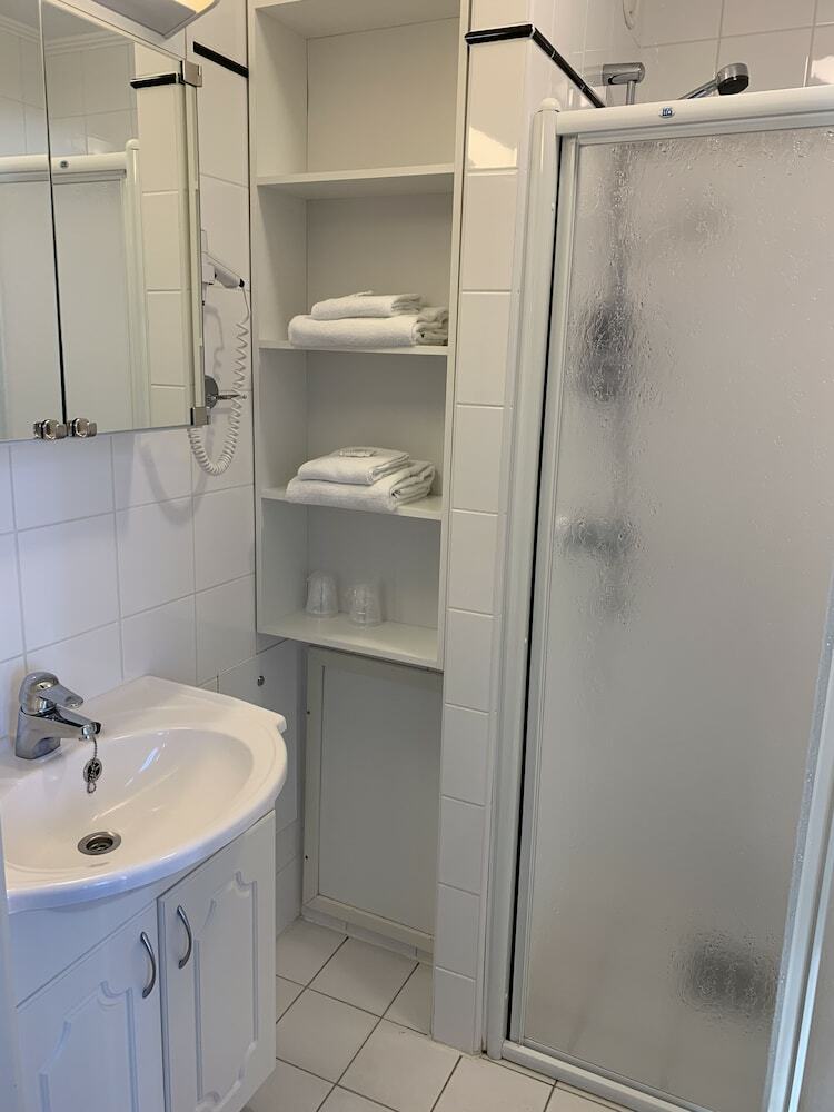 Hustadvika Gjestehus - By Classic Norway Hotels