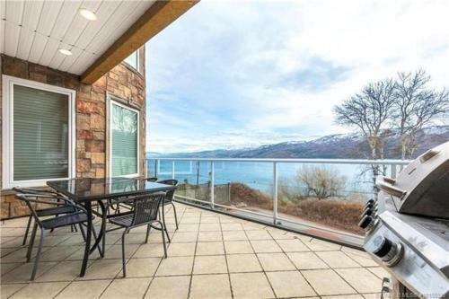 Beach Ave Castle Luxury Vacation Rental