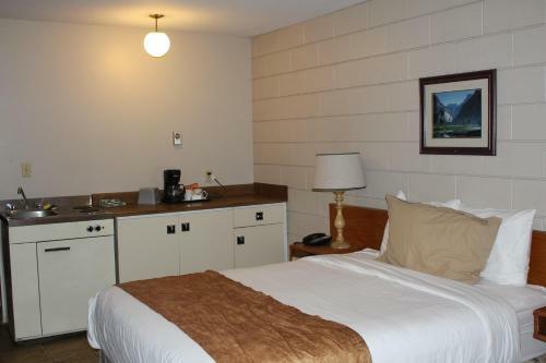 Motel Armstrong Inn