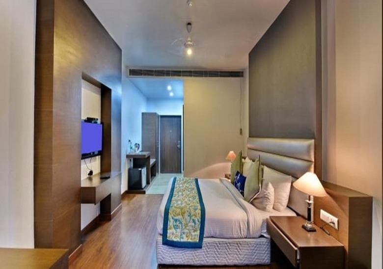 Hotel Mb Greens Clarks Inn Moradabad