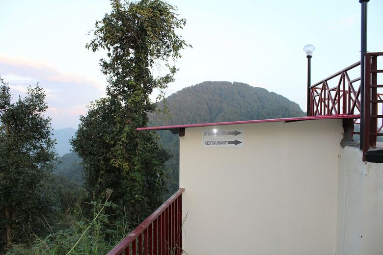 Hotel Kastura - An Ayurvedic Spa Resort