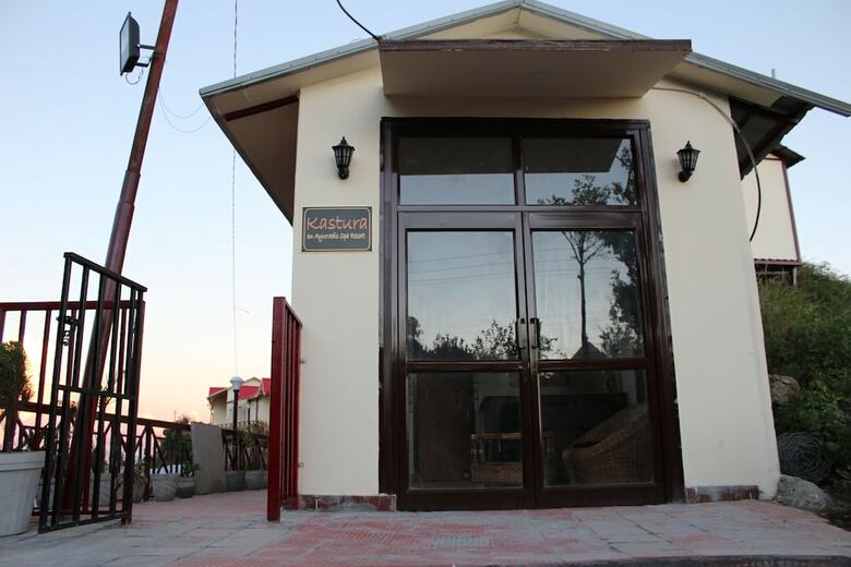 Hotel Kastura - An Ayurvedic Spa Resort