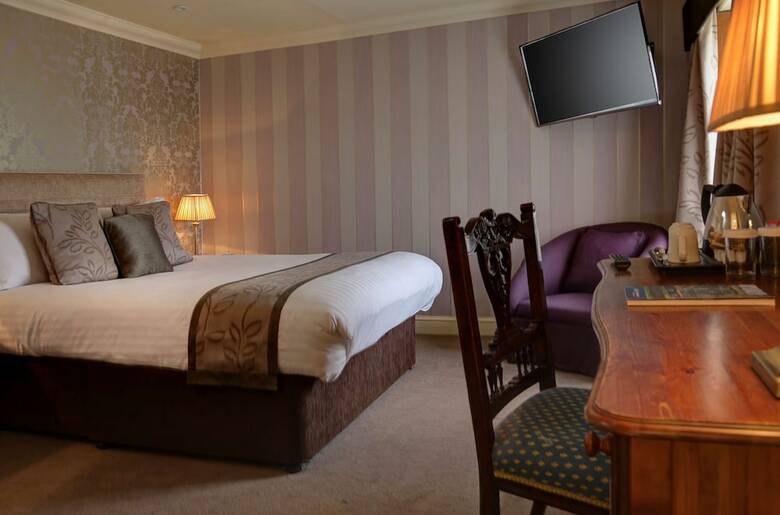 Best Western Plus Kings Lynn Knights Hill Hotel & Spa