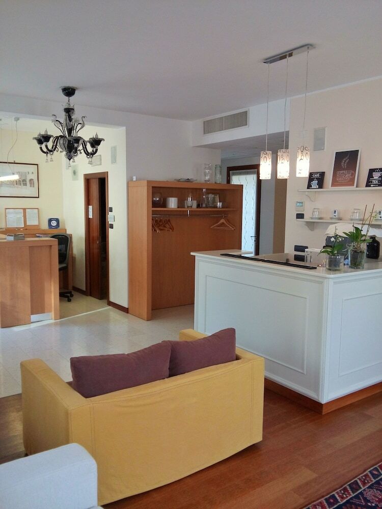 Hotel C25