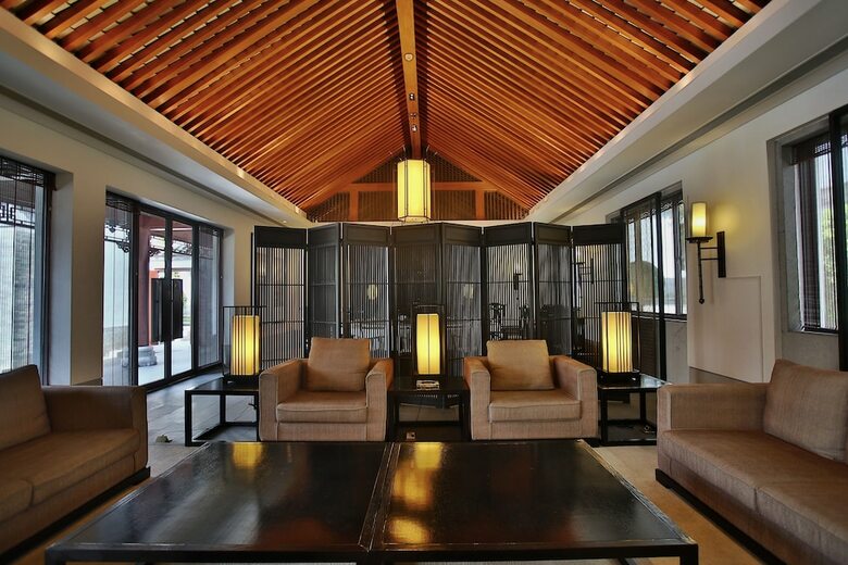 Zuoyouke Qinling West Brigade Hotel