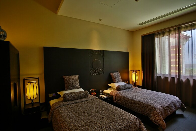 Zuoyouke Qinling West Brigade Hotel