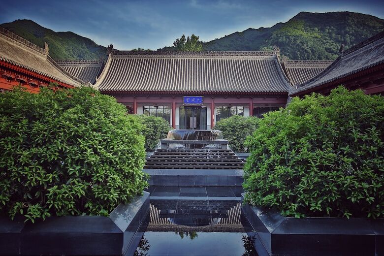 Zuoyouke Qinling West Brigade Hotel