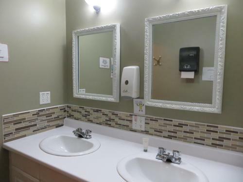 Hostelling International Niagara Falls