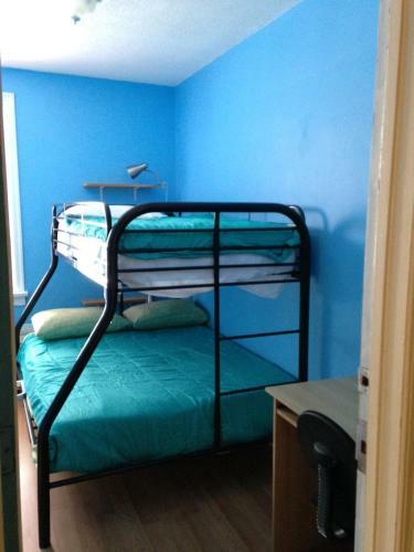 Hostelling International Niagara Falls
