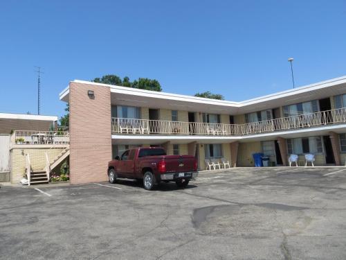 Riverview Motel