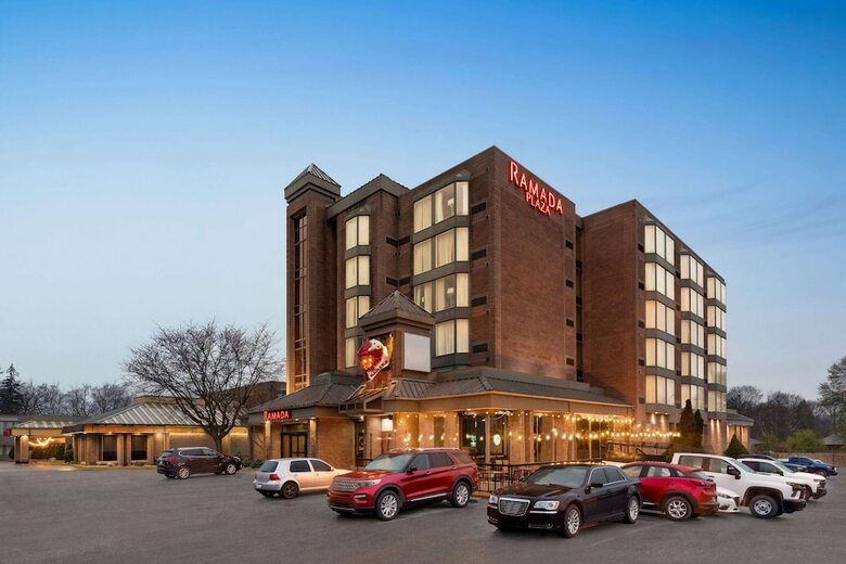 Ramada Plaza Niagara Falls Hotel