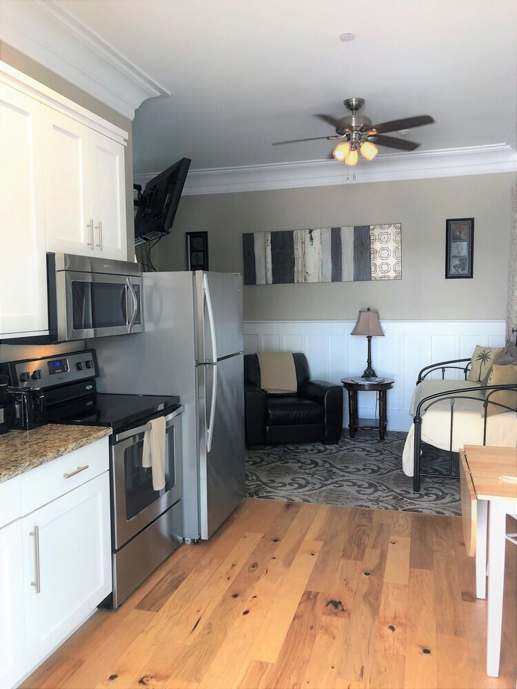 Bed & Breakfast Inn At I'on, Ascend Hotel Collection