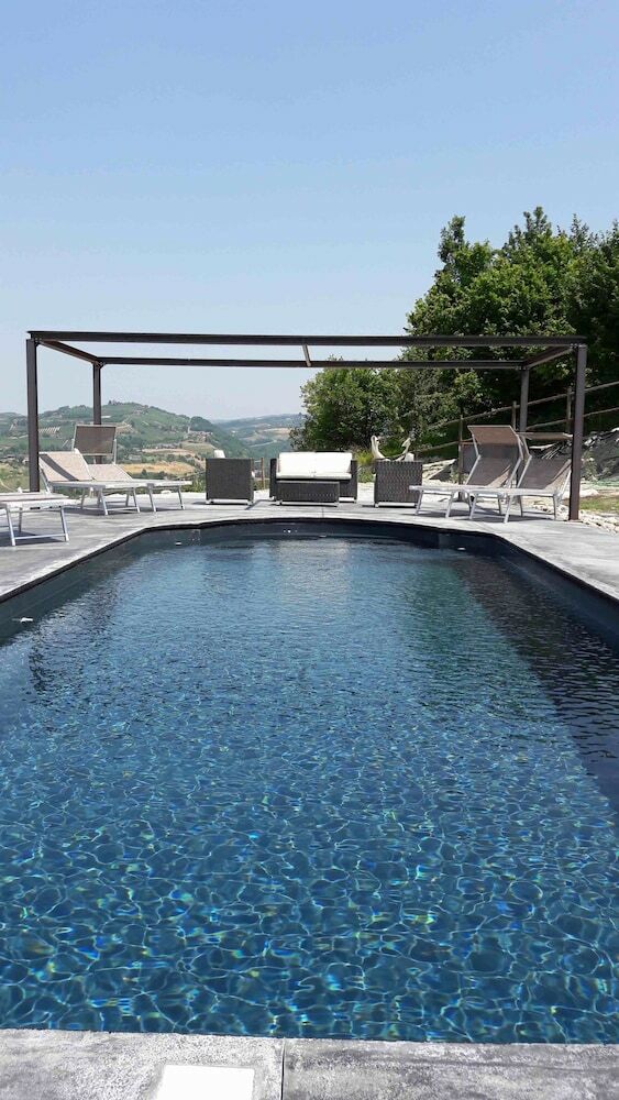 Agroturismo Casamatilda Agriturismo Langhe