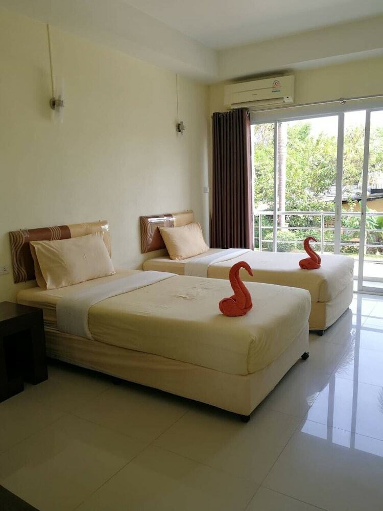 The Room Hotel