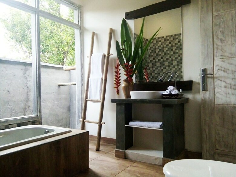 Bed & Breakfast Winaposa Villas And Warung Pudak