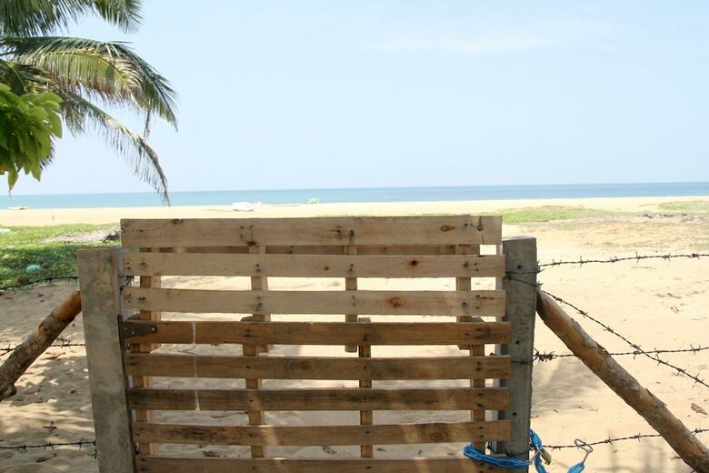 R�stic Beach Villa