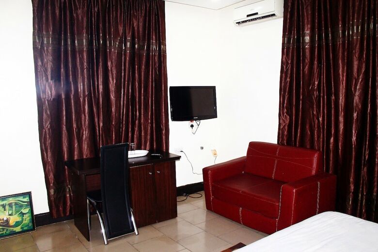 Apex Hilton Hotel