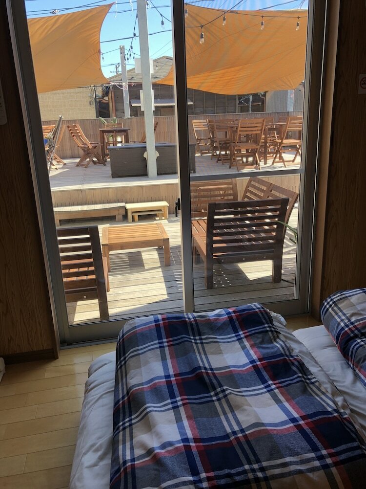 Hostal Rsd Village - Hostel