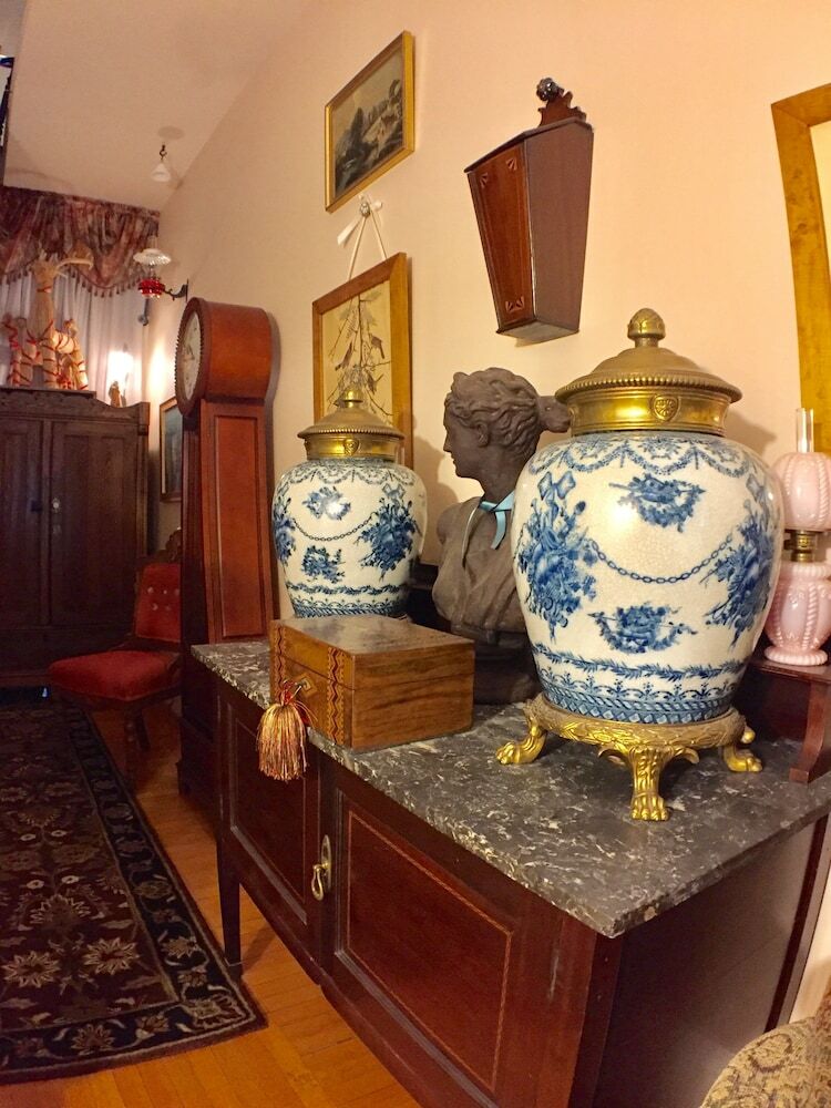 Thornton House Bed And Breakfast