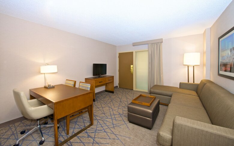 Hotel Embassy Suites By Hilton Seattle North Lynnwood