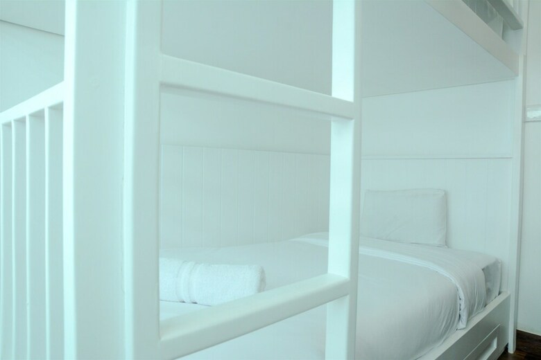 2 Bedrooms At Gallery West Apartment By Travelio