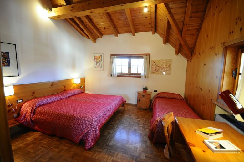 Hotel Locanda 2 Camini