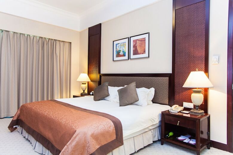 Grand View Hotel