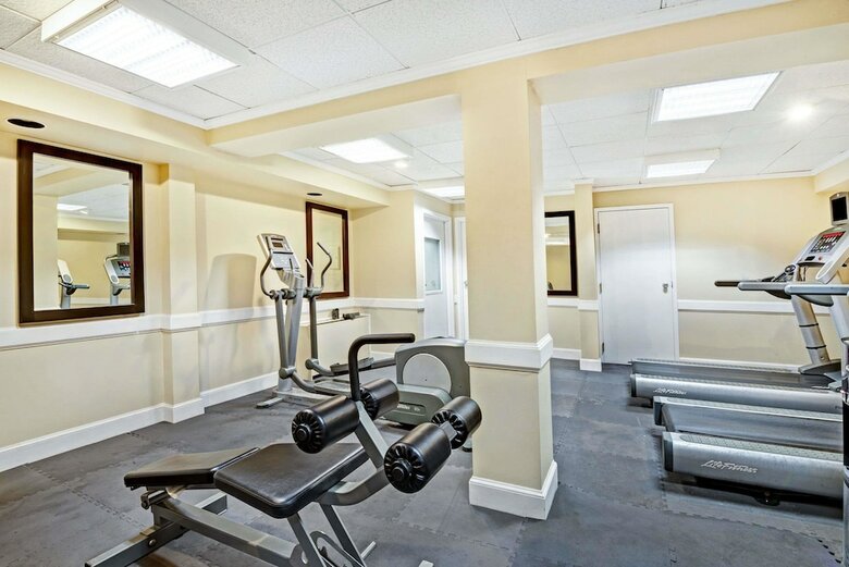 Hotel Ramada By Wyndham Seekonk Providence Area