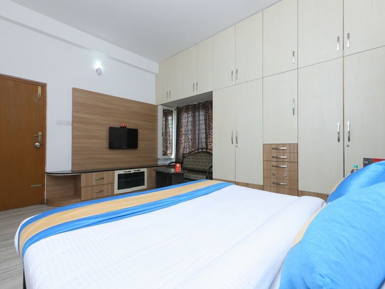 Oyo 12492 Blue Ocean Hotels And Resorts