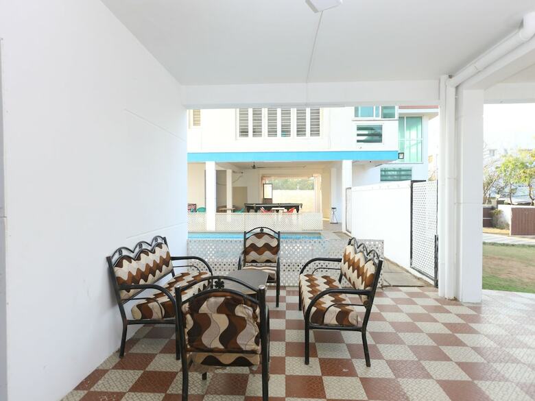 Oyo 12492 Blue Ocean Hotels And Resorts
