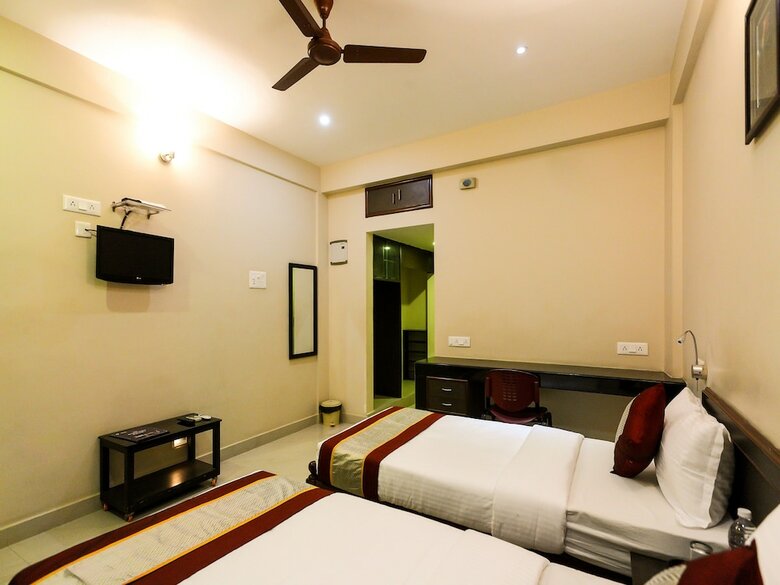 Hotel Oyo Flagship 12665 Airport Chrompet