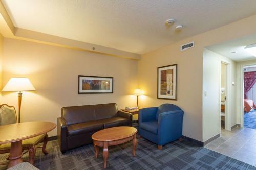 Hotel Americana Waterpark Resort & Spa