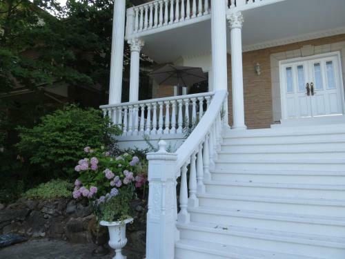 Nataya Bed & Breakfast