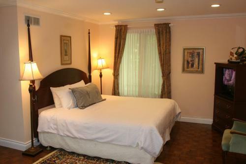 Nataya Bed & Breakfast