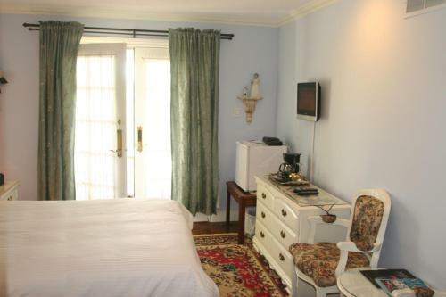 Nataya Bed & Breakfast