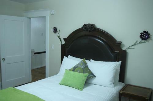 Nataya Bed & Breakfast
