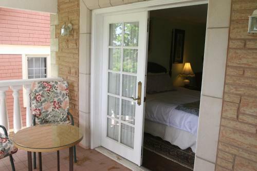 Nataya Bed & Breakfast