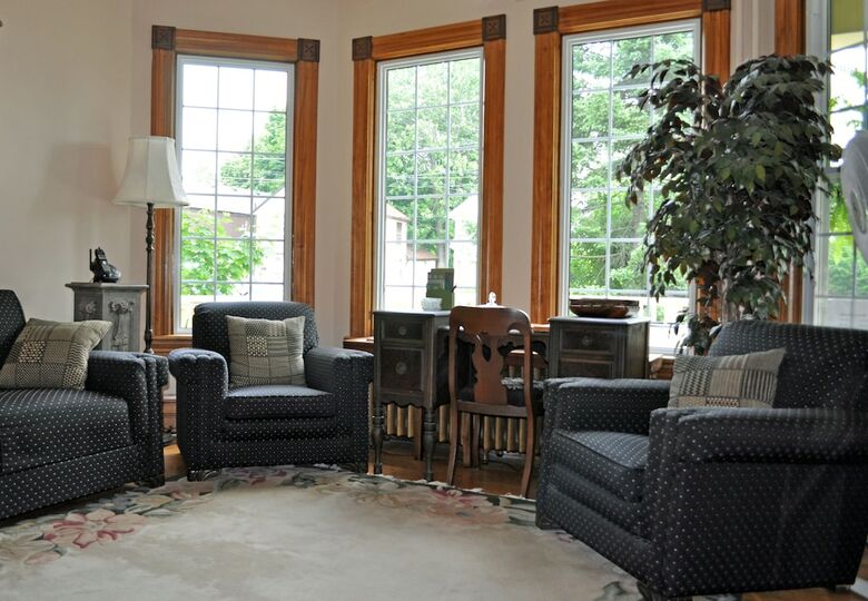 Ellis House Bed & Breakfast