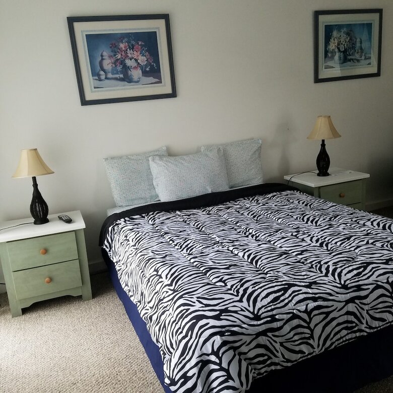 Becket Motel