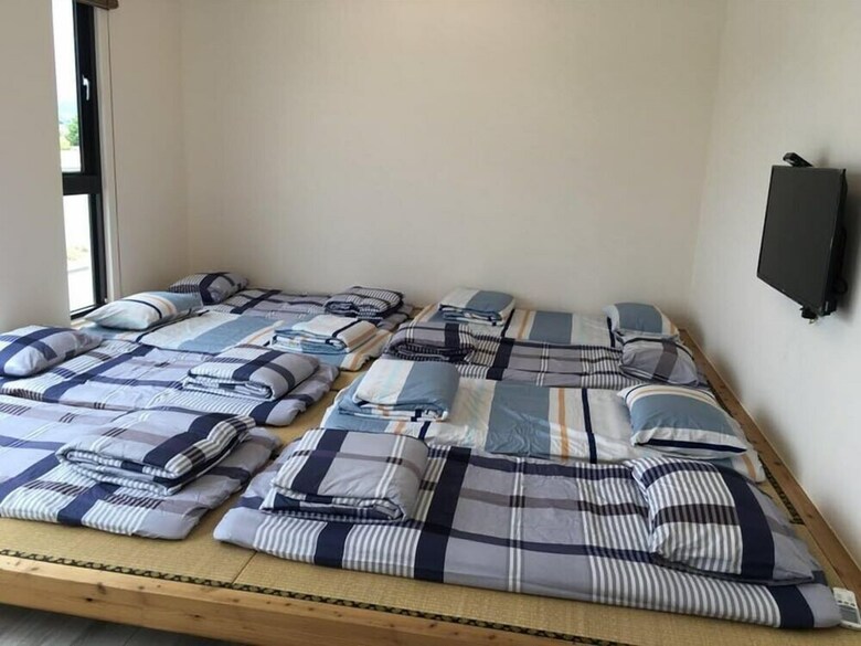 Hotel Here Is Bnb