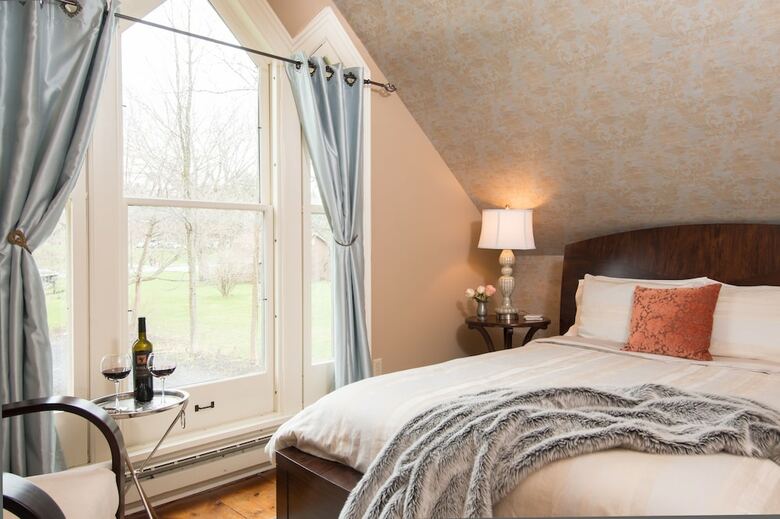 Bed & Breakfast Gothic Eves Inn And Spa