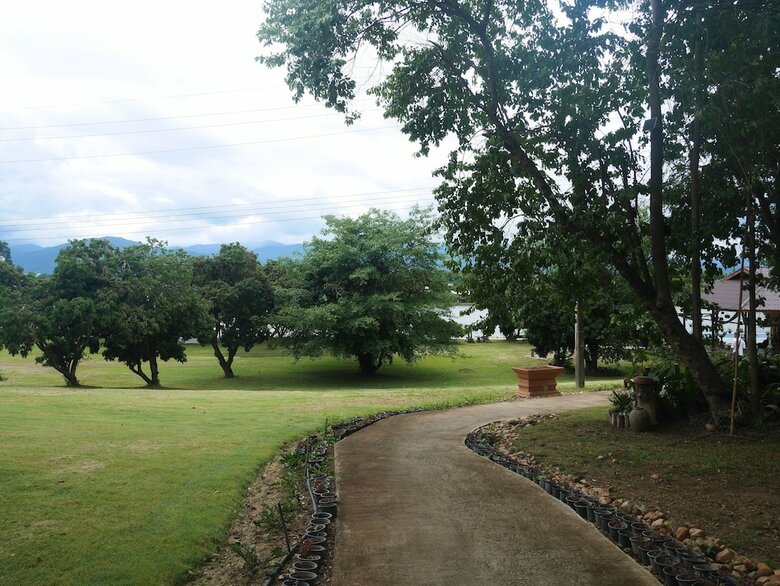 Hotel Doi Inthanon Riverside Resort