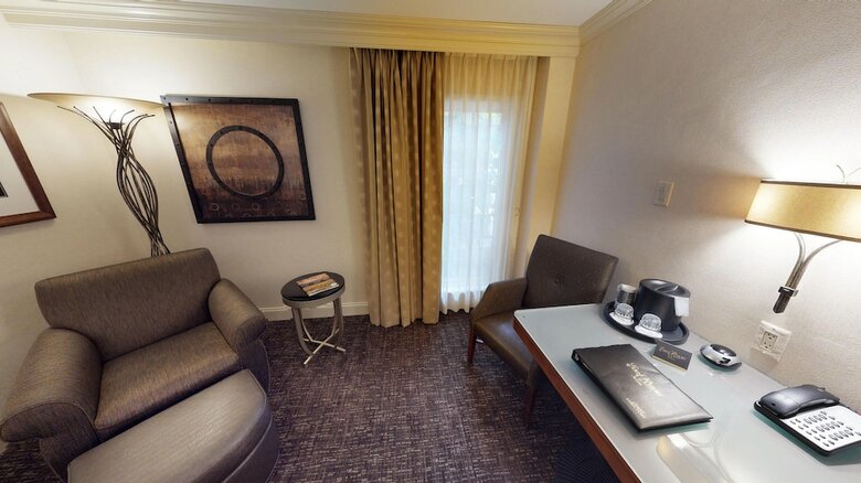 Hotel Eden Resort And Suites, Bw Premier Collection