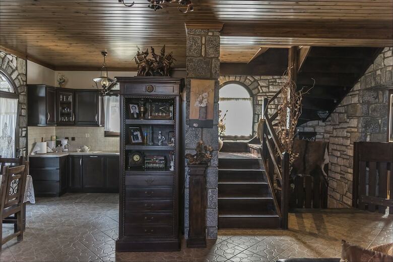 Villa Stone Mansion Anavryti