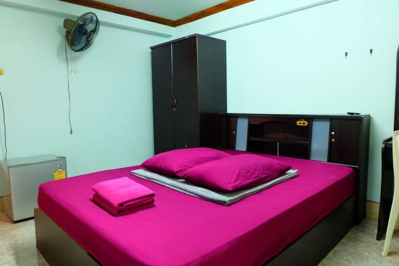 Hotel Chotiphan Apartment