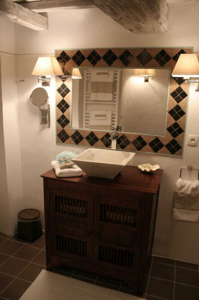 Hotel Maison D'h�tes La Cour Des Lauriers