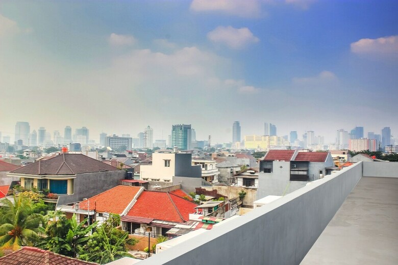 Hotel Oyo 111 Grand Palace Resident