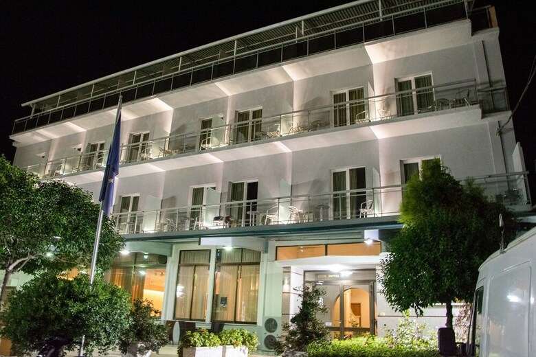 Hotel Telis