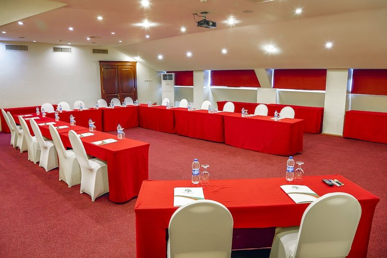 Istanbul Airport Durusu Club Hotel