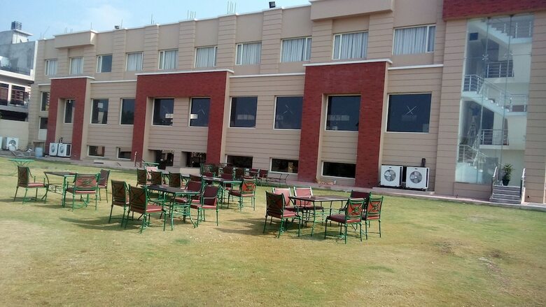 Hotel Classic Residency